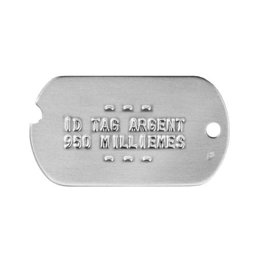 Cette plaque militaire WWII en Argent 950 Mil. dotée d'une encoche est entièrement fabriquée à l'unité dans notre atelier, en France : découpe, finition et em